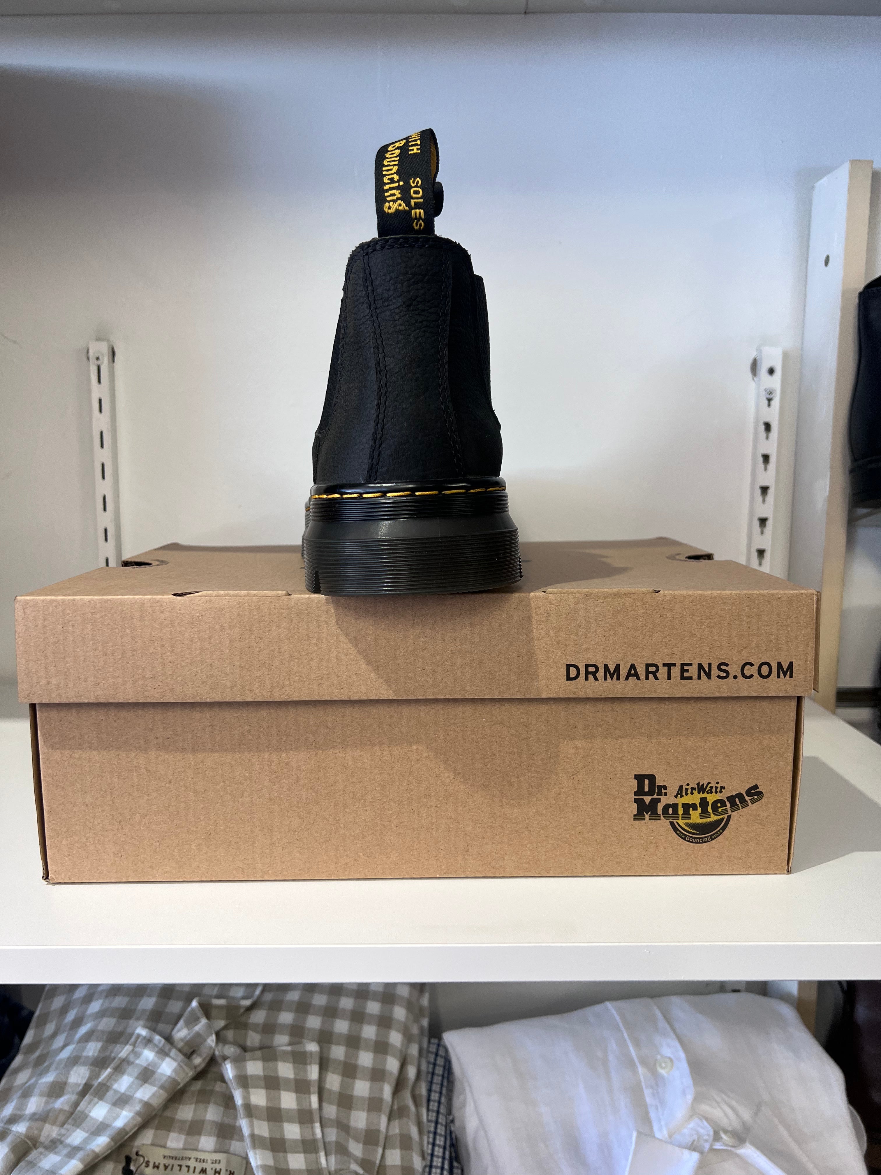 Dr. Martens Hardie II – Whiskey & Black