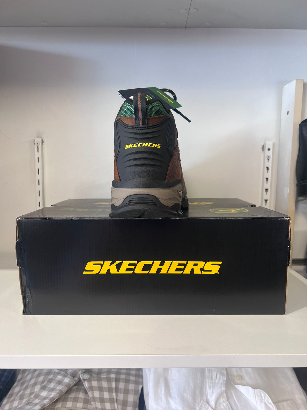 Skechers Men's Waterproof Arch Fit Tarver Lace Up Boots